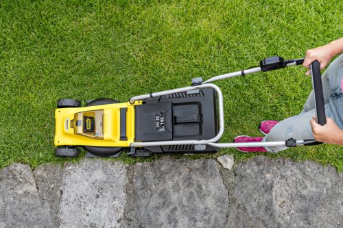 Karcher  LMO 2-18 EU, akkumulátoros fűnyíró