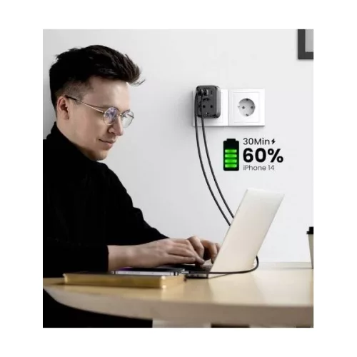 UGREEN Hálózati elosztó, Konnektor bővítő, 1x Schuko, 2x USB-A, 1x USB-C, 30W, szürke