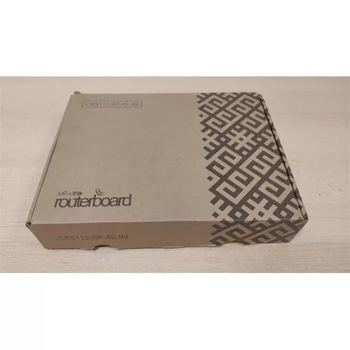 Használt MikroTik CRS112-8P-4S-IN asztali/rackbe szerelhető switch
