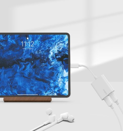 Belkin RockStar USB-C Apa - 2xUSB-C Anya Adapter - Fehér