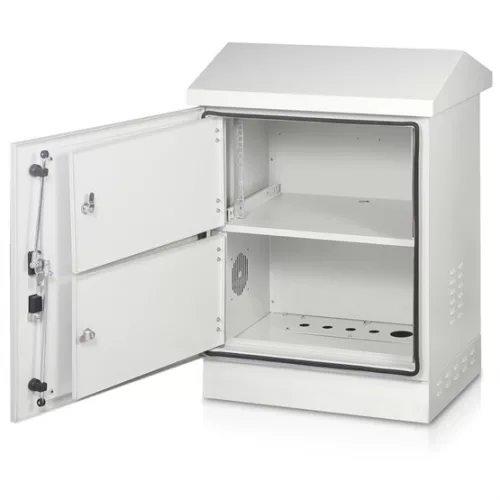 FORMRACK 20U 600x450 IP66 kültéri rack szekrény 100 mm lábazattal , dupla rétegű