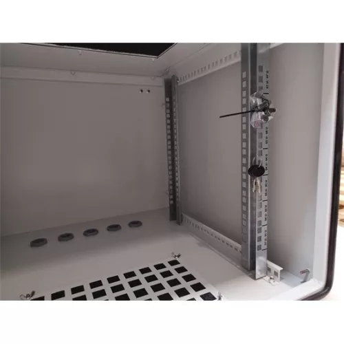 FORMRACK 20U 600x600 IP66 kültéri fali rack szekrény